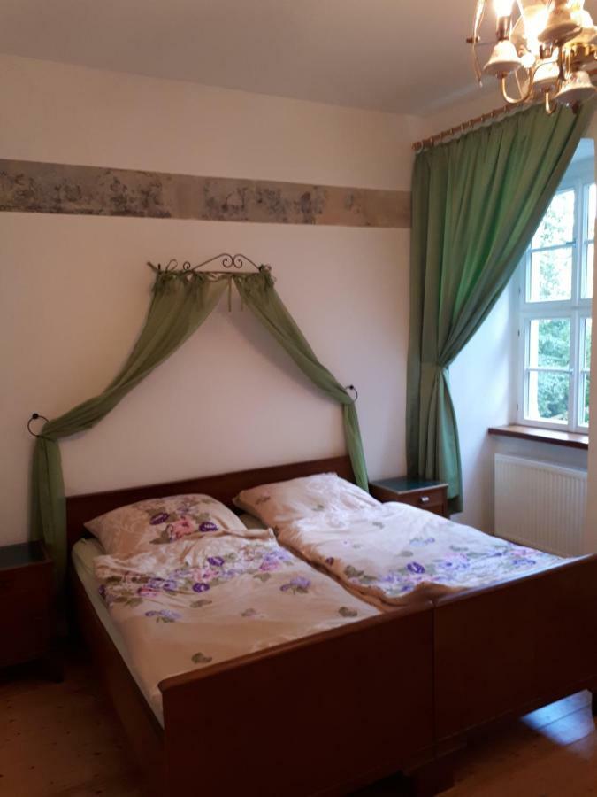 Hotel Schloss Wespenstein Gräfenthal Kültér fotó