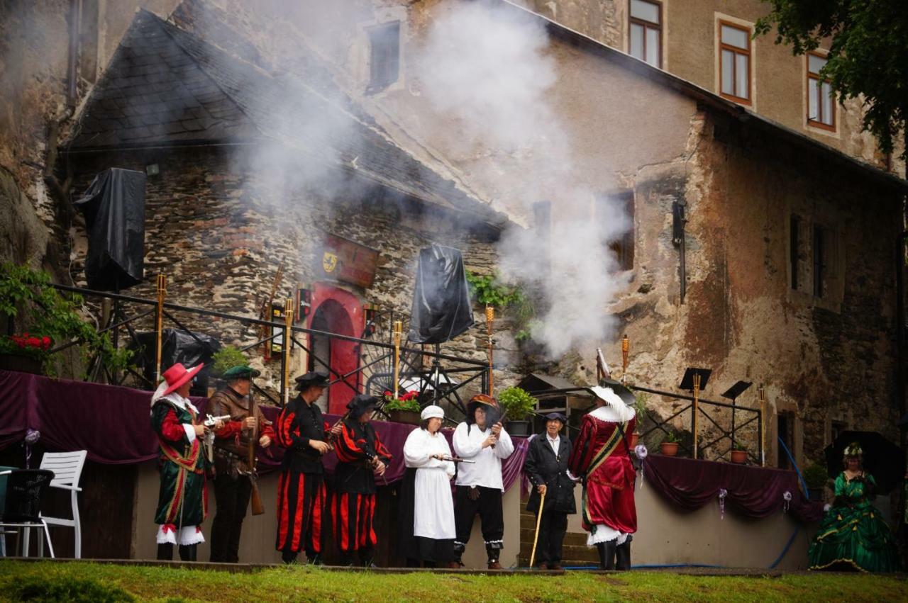 Hotel Schloss Wespenstein Gräfenthal Kültér fotó