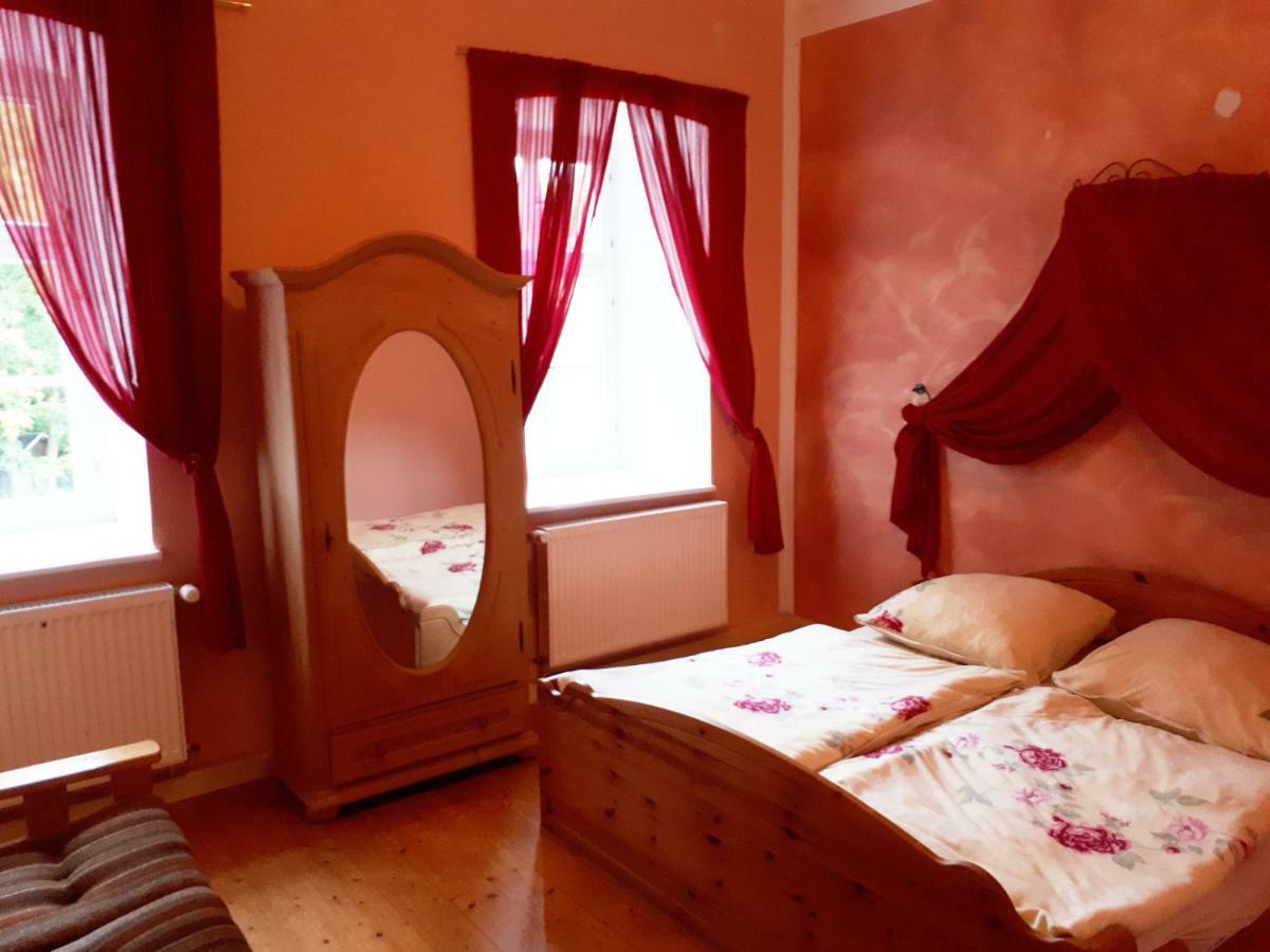 Hotel Schloss Wespenstein Gräfenthal Kültér fotó